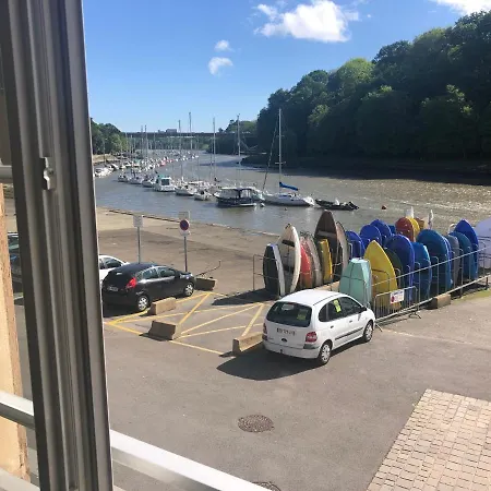 Studio Vue Sur Le Port Saint Goustan Classe 3 Etoiles! Auray Exterior photo